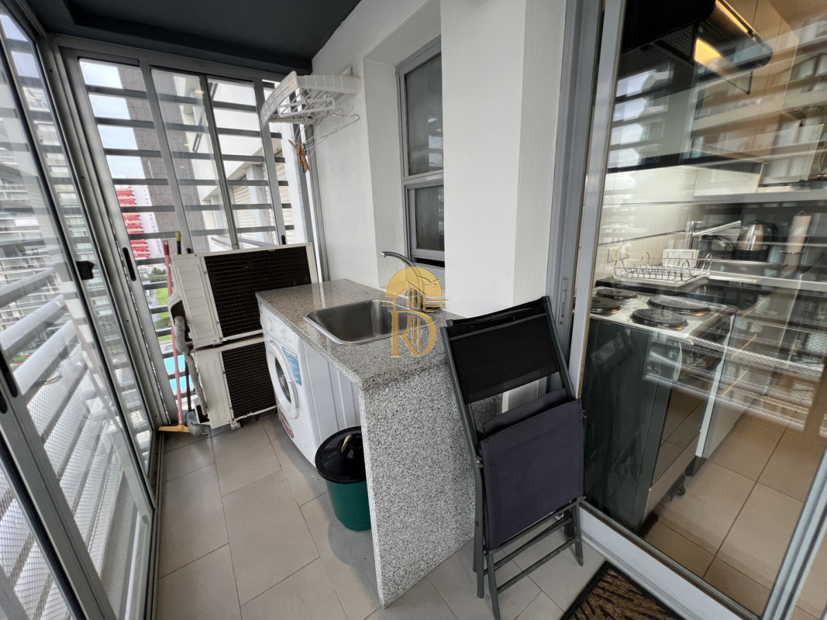 Apartamento de 2 dormitorios 2 baños, en venta. Parrillero. -id-697-11