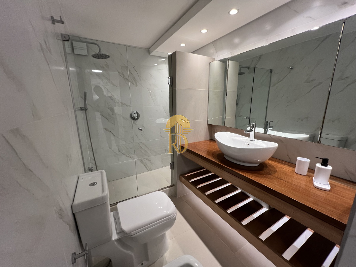 Apartamento en Mansa frente al mar - Punta del Este -id-790-27