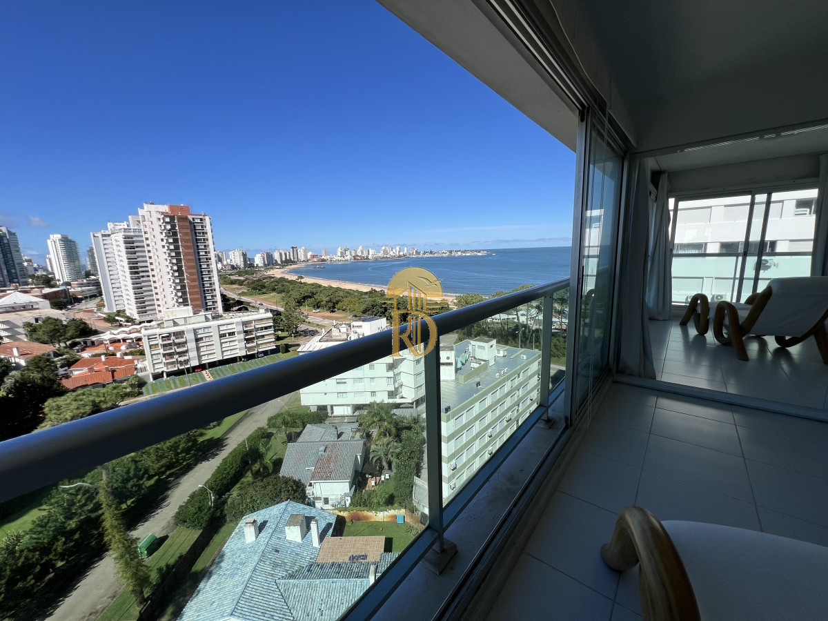 apartamento en venta en playa mansa,  dos dormitorios dos baños, punta del este -id-830-6