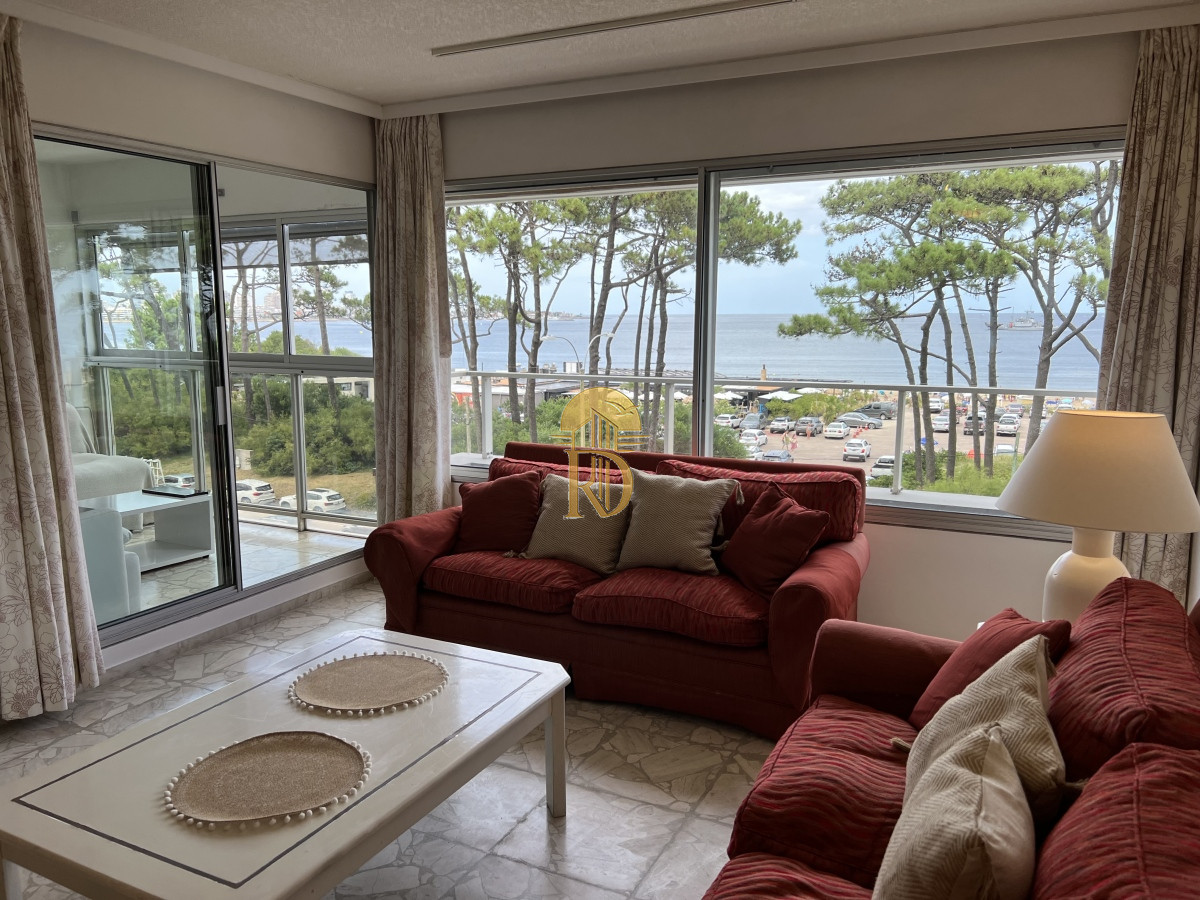 Apartamento en Mansa frente al mar - Punta del Este -id-790-7