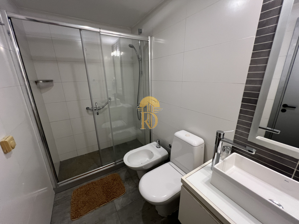 Apartamento de 2 dormitorios 2 baños, en venta. Parrillero. -id-697-25