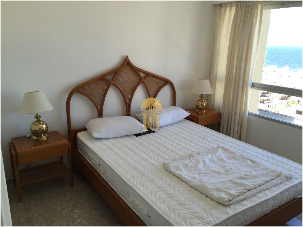 Apartamento en Peninsula, 3 dormitorios * -id-813-15