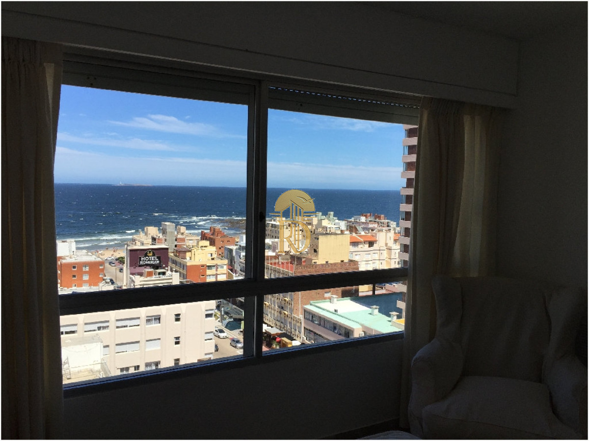 Apartamento en Peninsula, 3 dormitorios * -id-813-18