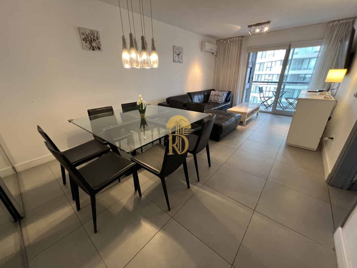 Apartamento de 2 dormitorios 2 baños, en venta. Parrillero. -id-697