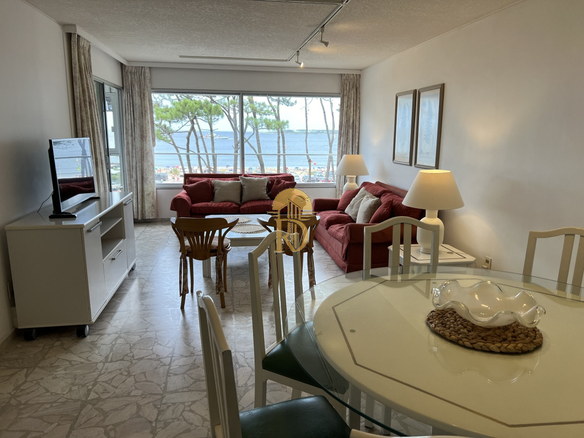 Apartamento en Mansa frente al mar - Punta del Este -id-790-9