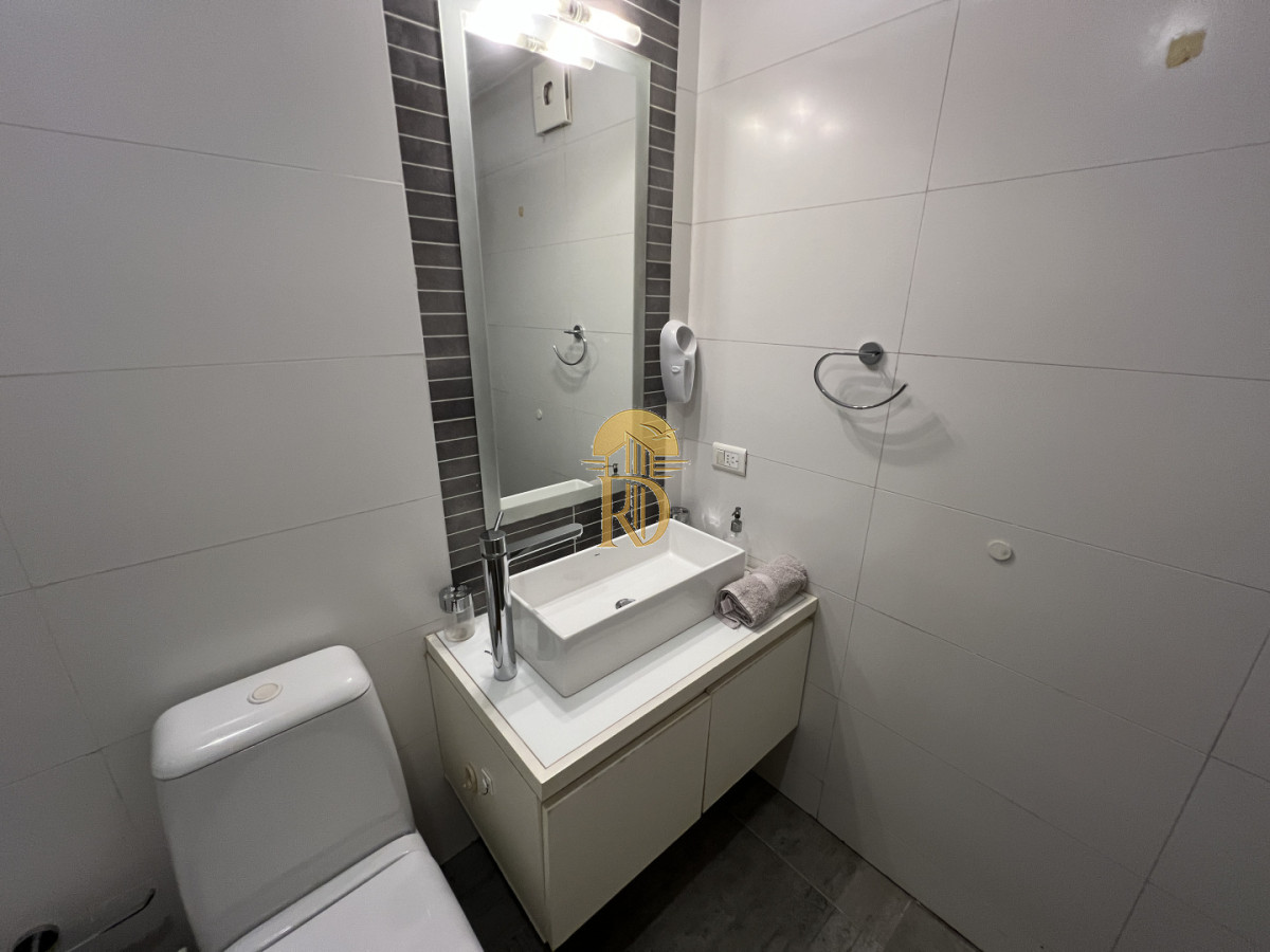 Apartamento de 2 dormitorios 2 baños, en venta. Parrillero. -id-697-23