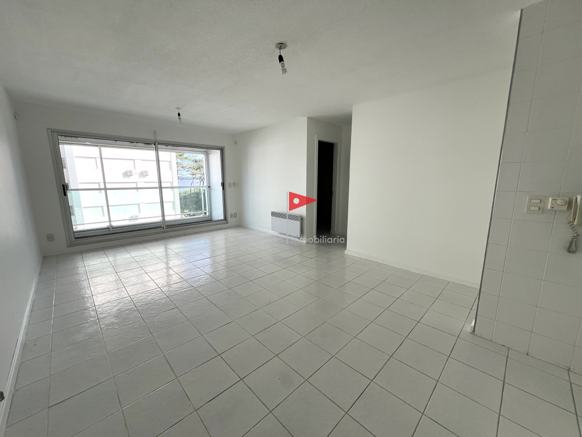 Apartamento ID.103 - Venta apartamento de 1 dormitorio,  playa mansa.