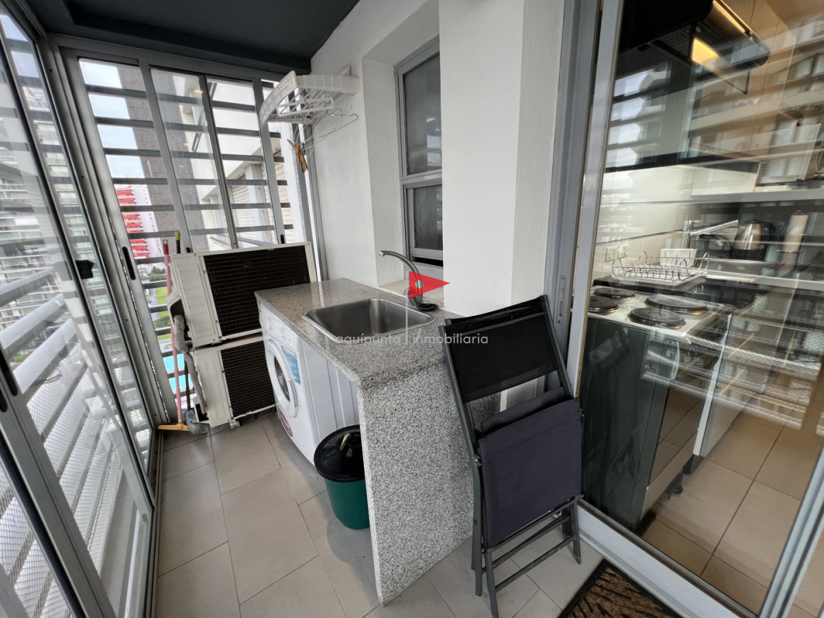 Apartamento ID.249 - Apartamento de 2 dormitorios 2 baños, en venta. Parrillero.