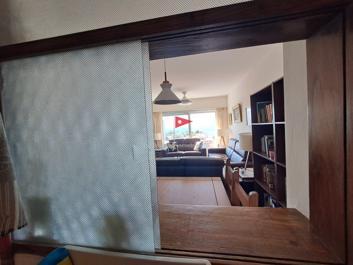 Apartamento ID.251 - peninsula en venta 1 dormitorio y medio