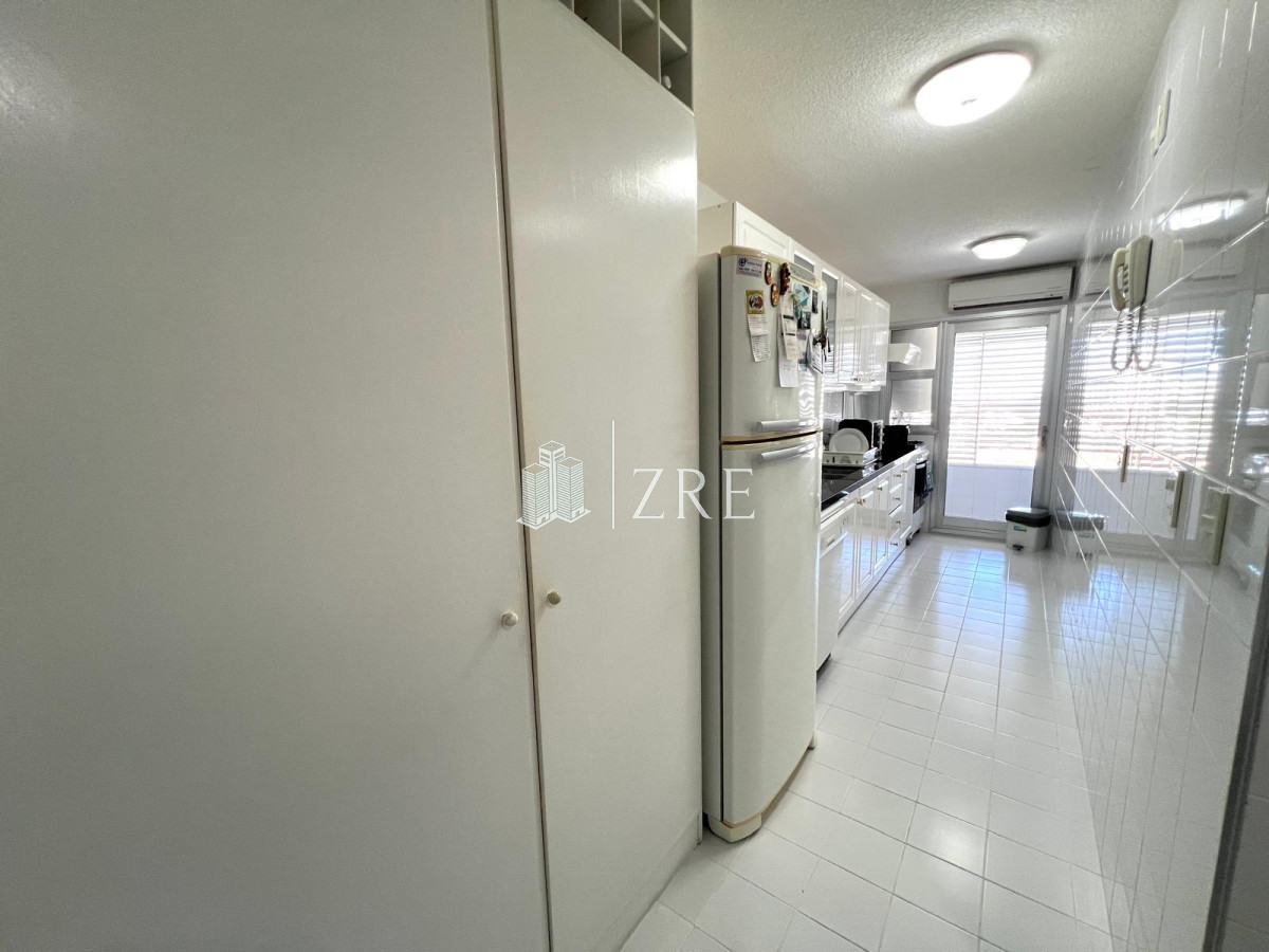 Apartamento ID.1030 - Venta apartamento 3 dormitorio en Mansa, Punta del Este
