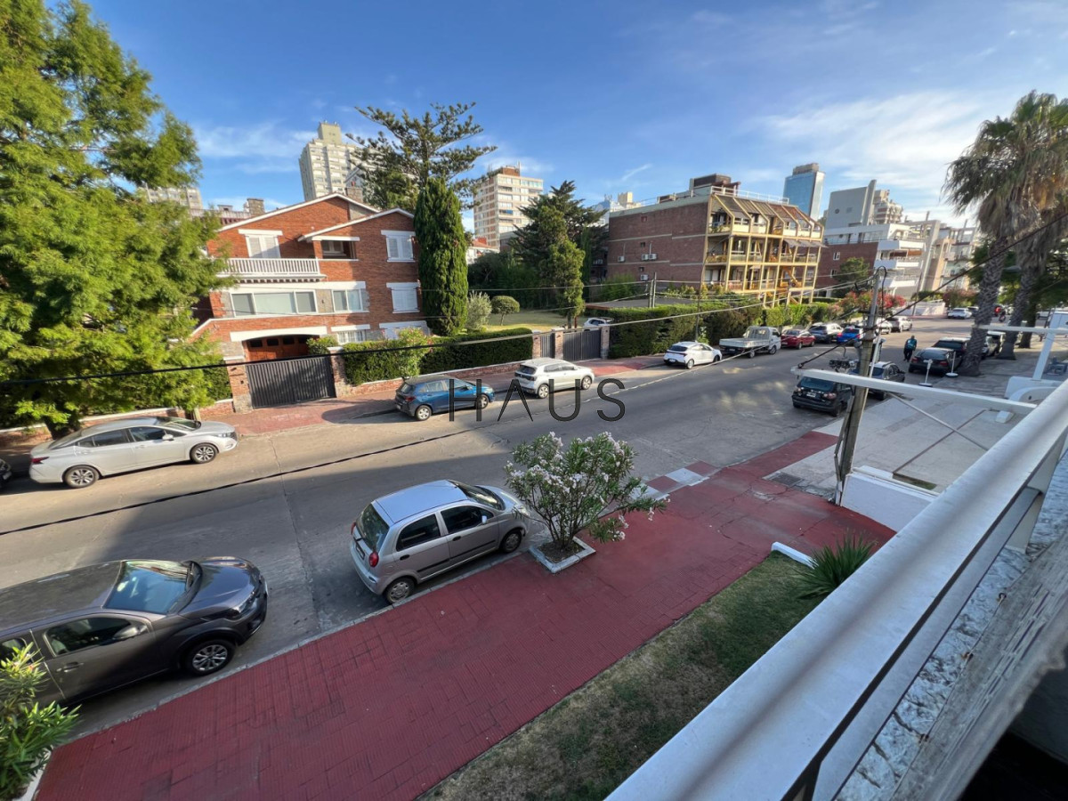 Apartamento ID.523 - peninsula, en venta apartamento 1 dormitorio y 1/2 