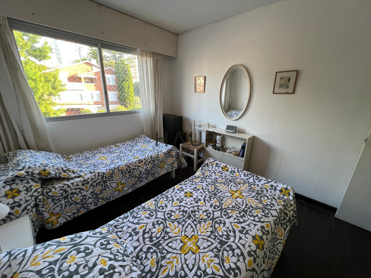 Apartamento ID.523 - peninsula, en venta apartamento 1 dormitorio y 1/2 