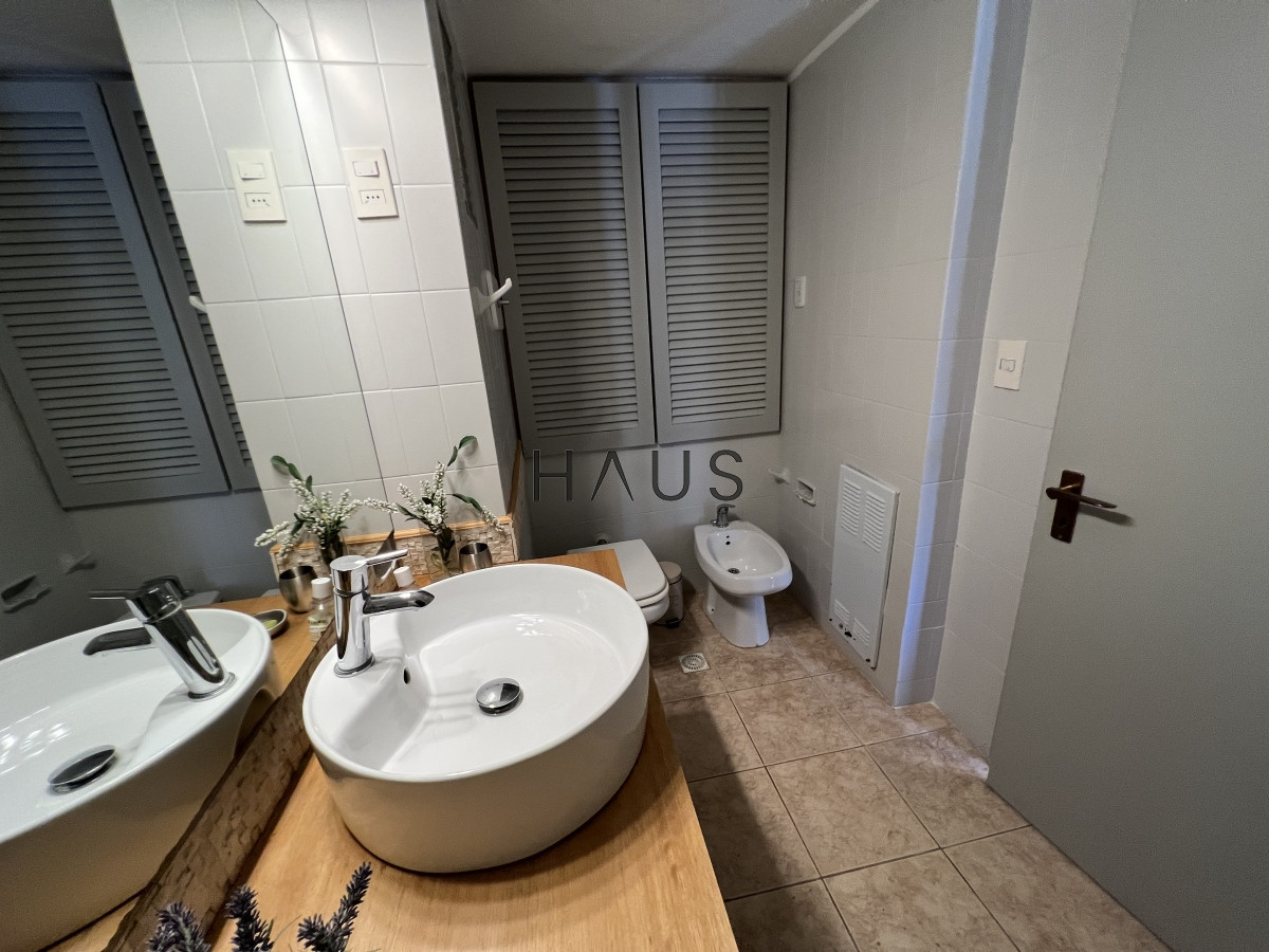 Apartamento ID.592 - Apartamento DE 1 DORMITORIO EN VENTA en Península - Punta del Este
