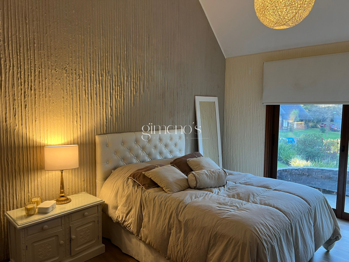Casa ID.1201 - Casa en Venta 5 Dormitorios - San Rafael - Punta del Este