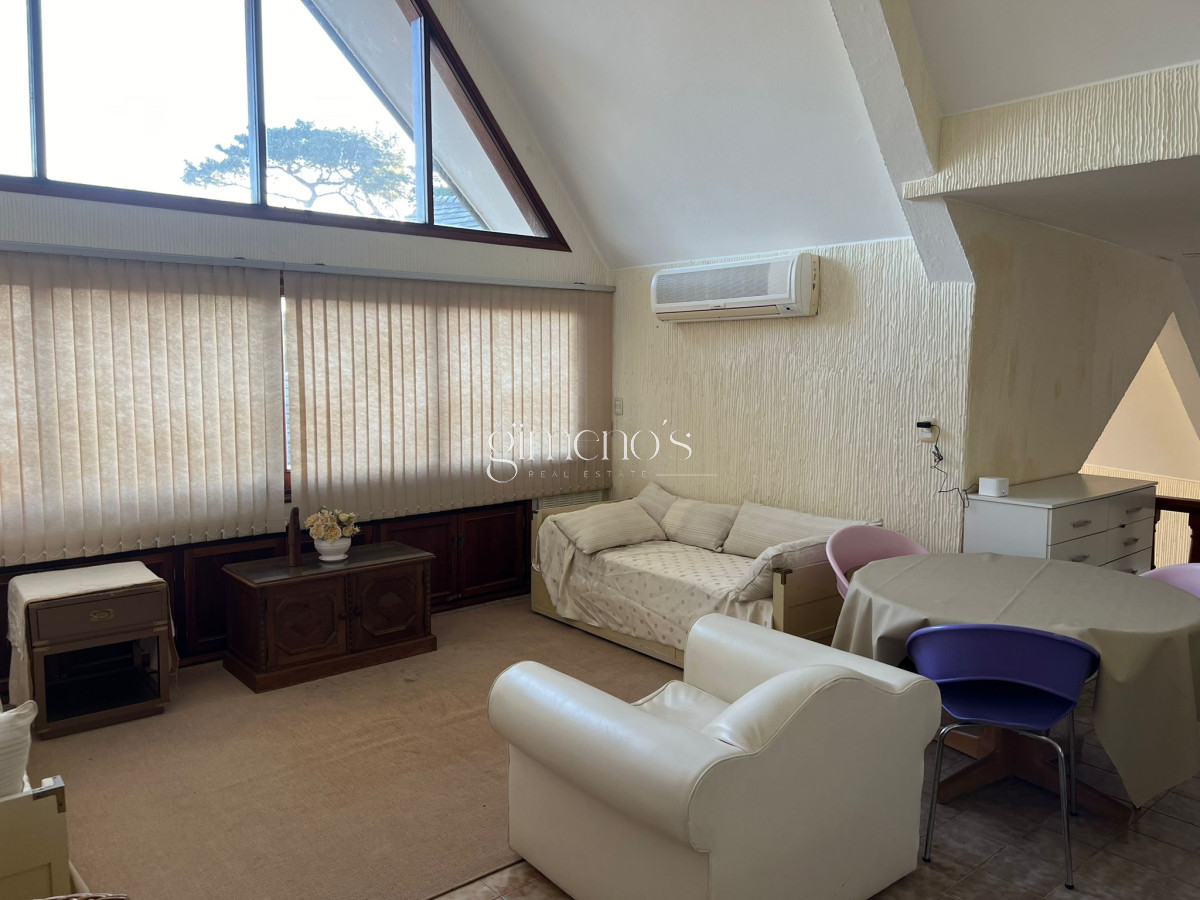 Casa ID.1201 - Casa en Venta 5 Dormitorios - San Rafael - Punta del Este
