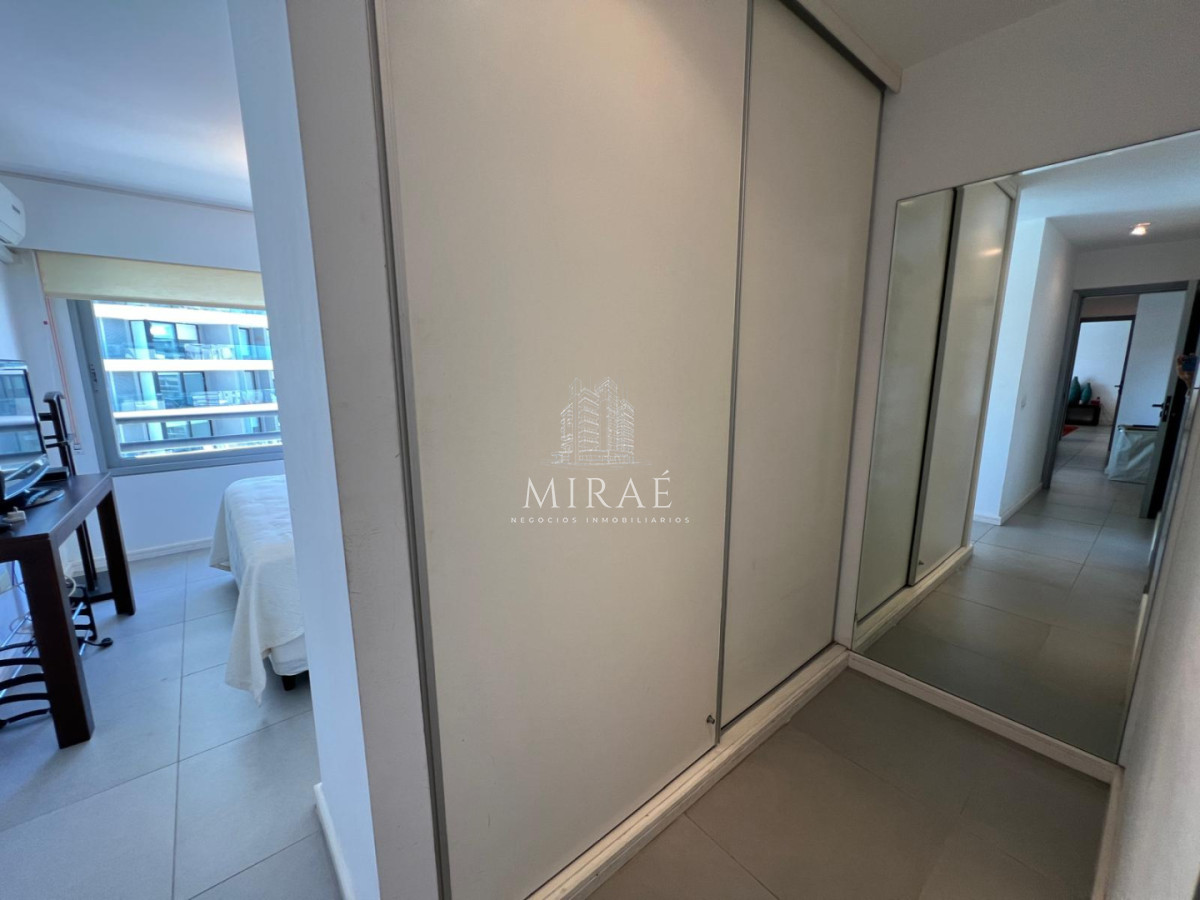 Apartamento ID.236 - Apartamento de 2 dormitorios 2 baños en venta - Punta del Este