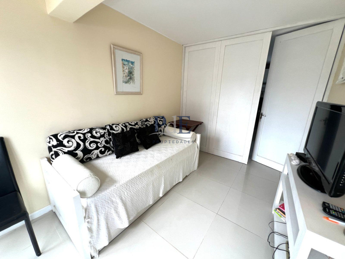 Apartamento en venta frente al mar. En península.  - Imagen 3