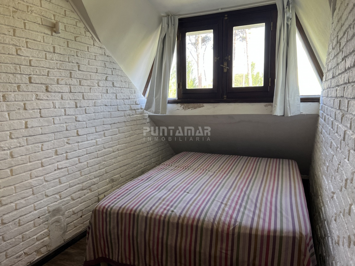 Casa ID.213102 - mansa parada 8 reciclada