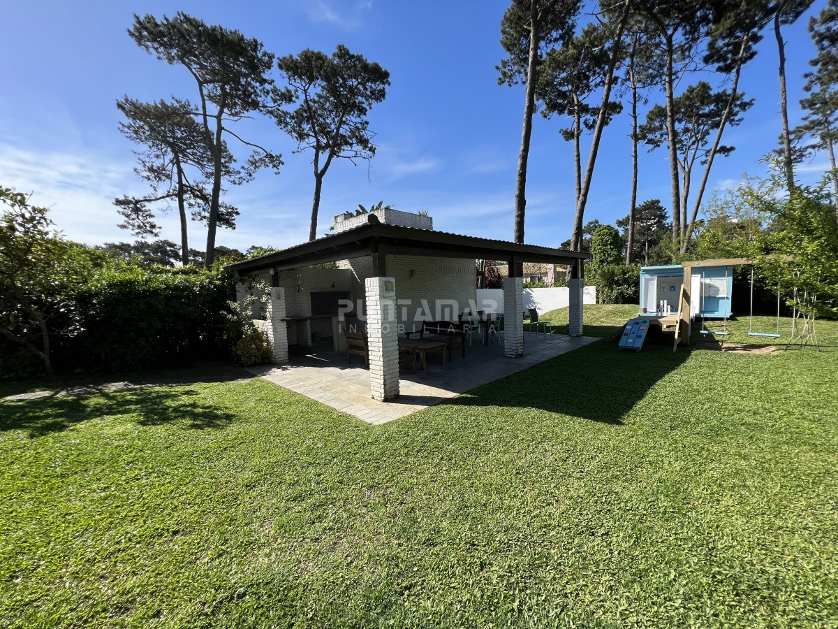 Casa ID.213102 - mansa parada 8 reciclada