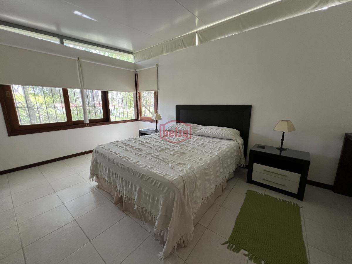 Casa ID.166543/CASA-EN-PROPIEDAD-HORIZONTAL,-EN-ZONA-DE-TIO-TOM - Casa en Lugano - Punta del Este