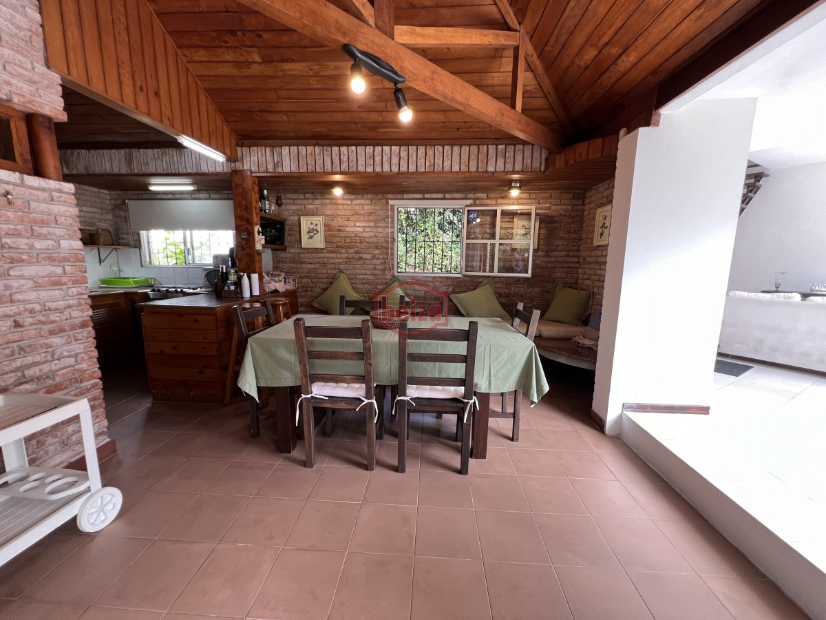 Casa ID.166543/CASA-EN-PROPIEDAD-HORIZONTAL,-EN-ZONA-DE-TIO-TOM - Casa en Lugano - Punta del Este