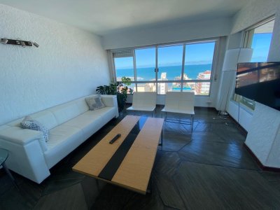 Excelente departamento en peninsula 3 dormitorios