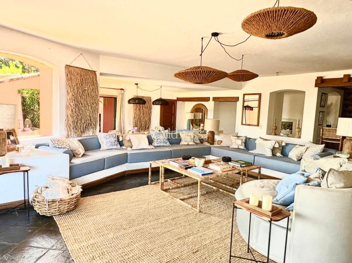Lomo de la Ballena - GoPunta - Portal Inmobiliario de Punta del Este - Maldonado