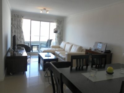 Apartamento en Peninsula, 2 dormitorios *