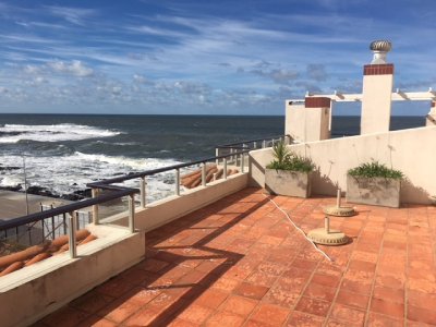 península emir vista al mar, parrillero