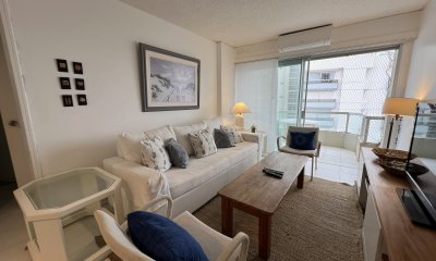 APARTAMENTO EN BRAVA CON VISTAS Y SERVICIOS