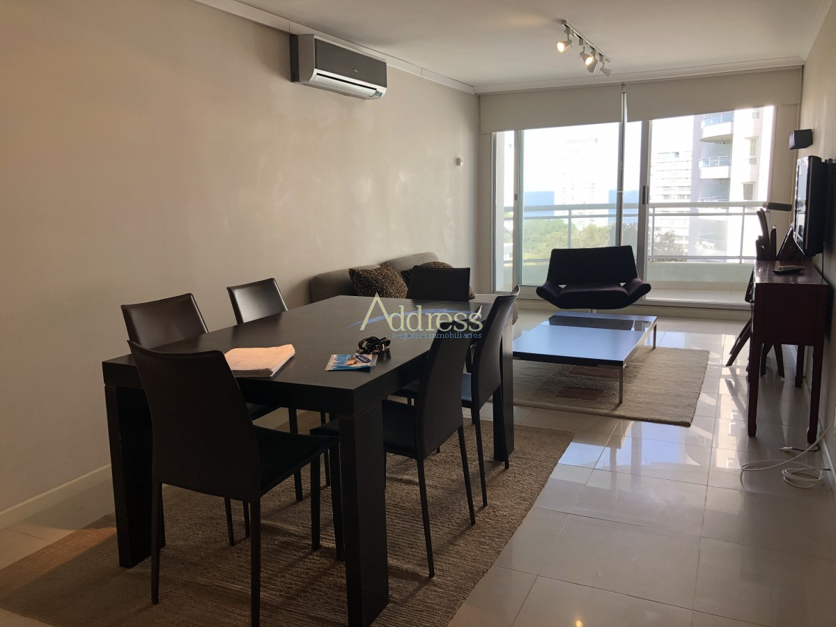 Apartamento en Punta del Este, Brava