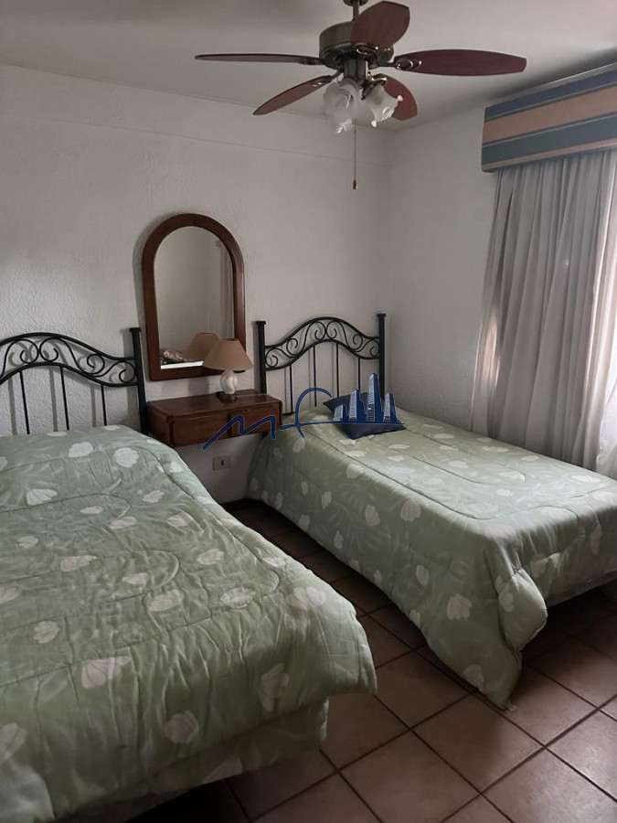 Apartamento ID.615 - ALQUILER TEMPORAL VILLA GIARDINO RINCON DEL INDIO PARADA 22 PLAYA BRAVA 3 DORMITORIOS 2 BAÑOS