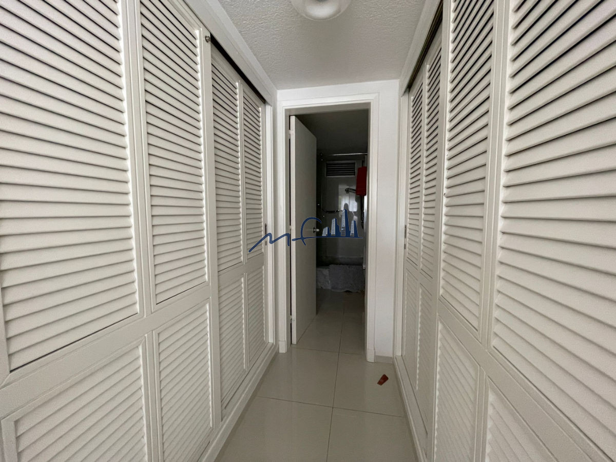Apartamento ID.345 - Playa Mansa - Parada 6