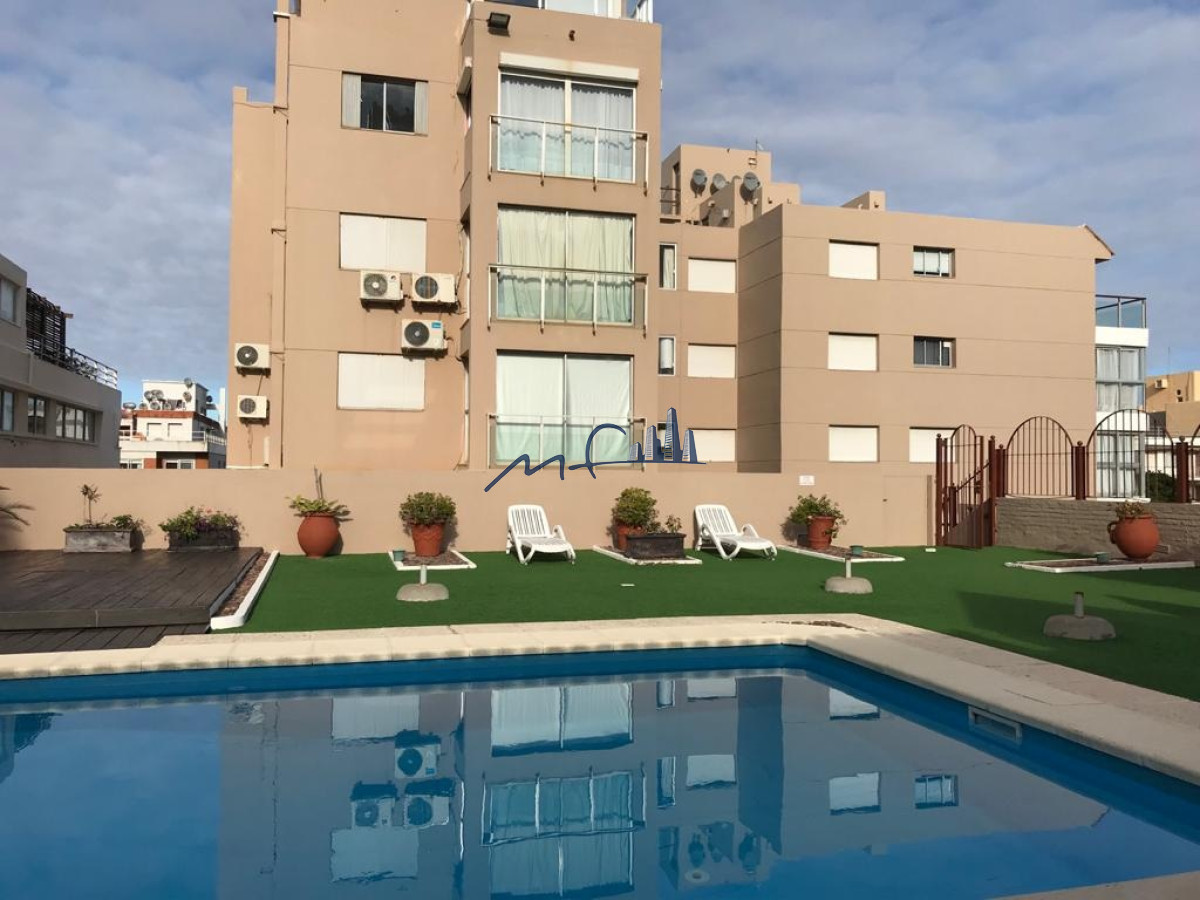 Apartamento ID.116 - Península Impecable 2 dormitorios 2 baños Garaje
