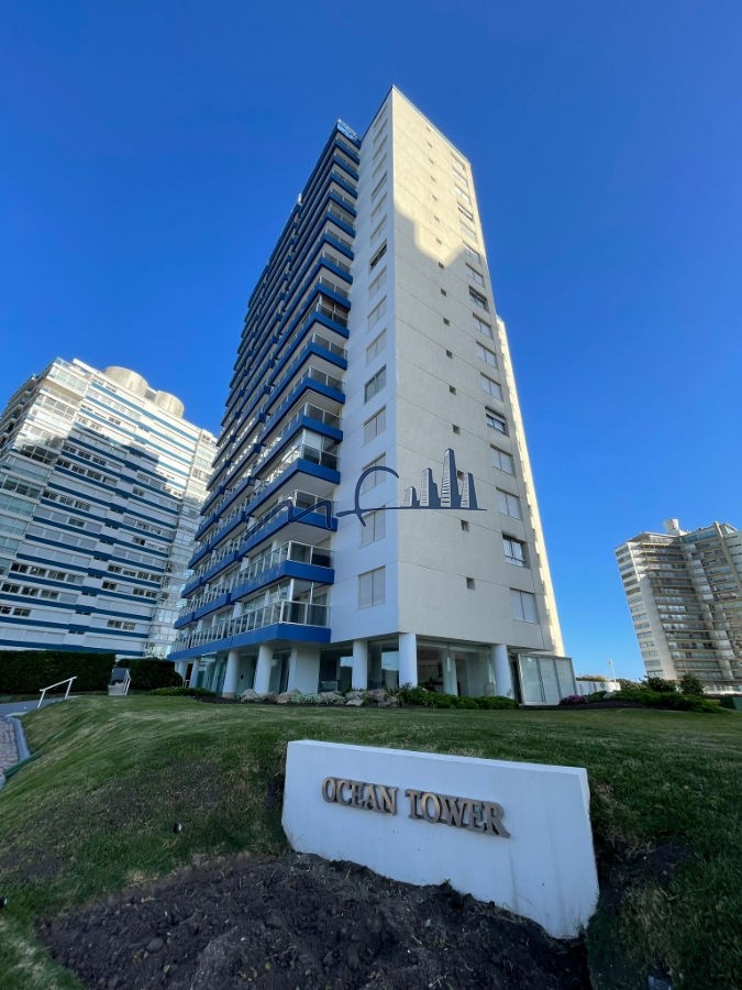 Apartamento ID.245 - OCEAN TOWER OPORTUNIDAD U$S 250000 Se escucha oferta!