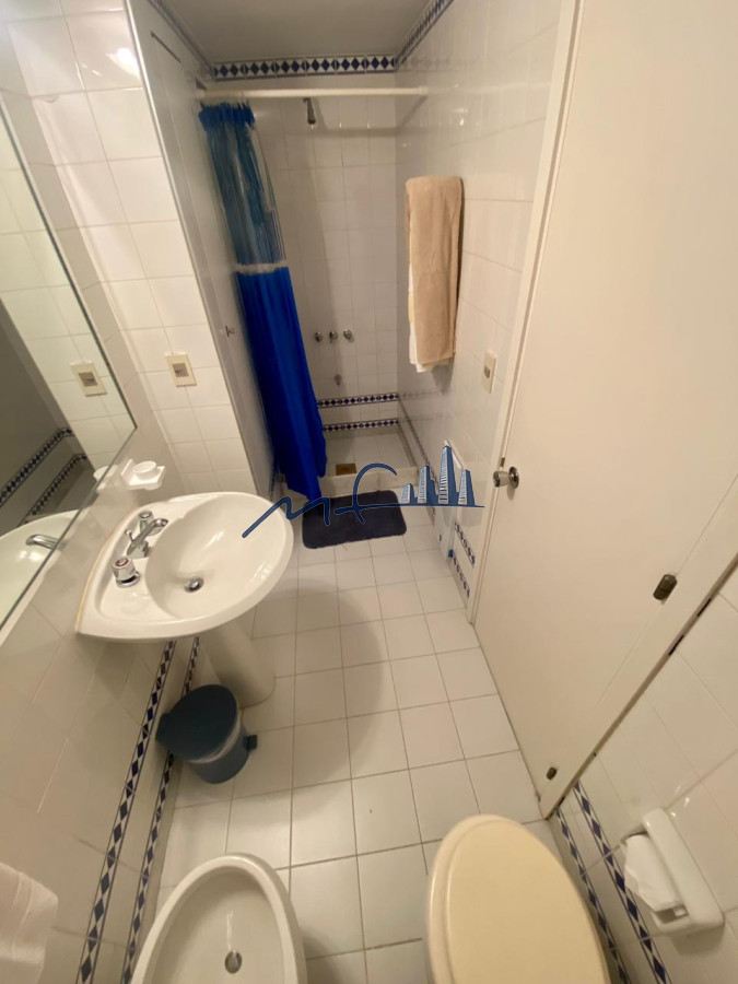 Apartamento ID.500 - TORRE TIBURON PARADA 8 PLAYA BRAVA PUNTA DEL ESTE VENTA U$S 700.000