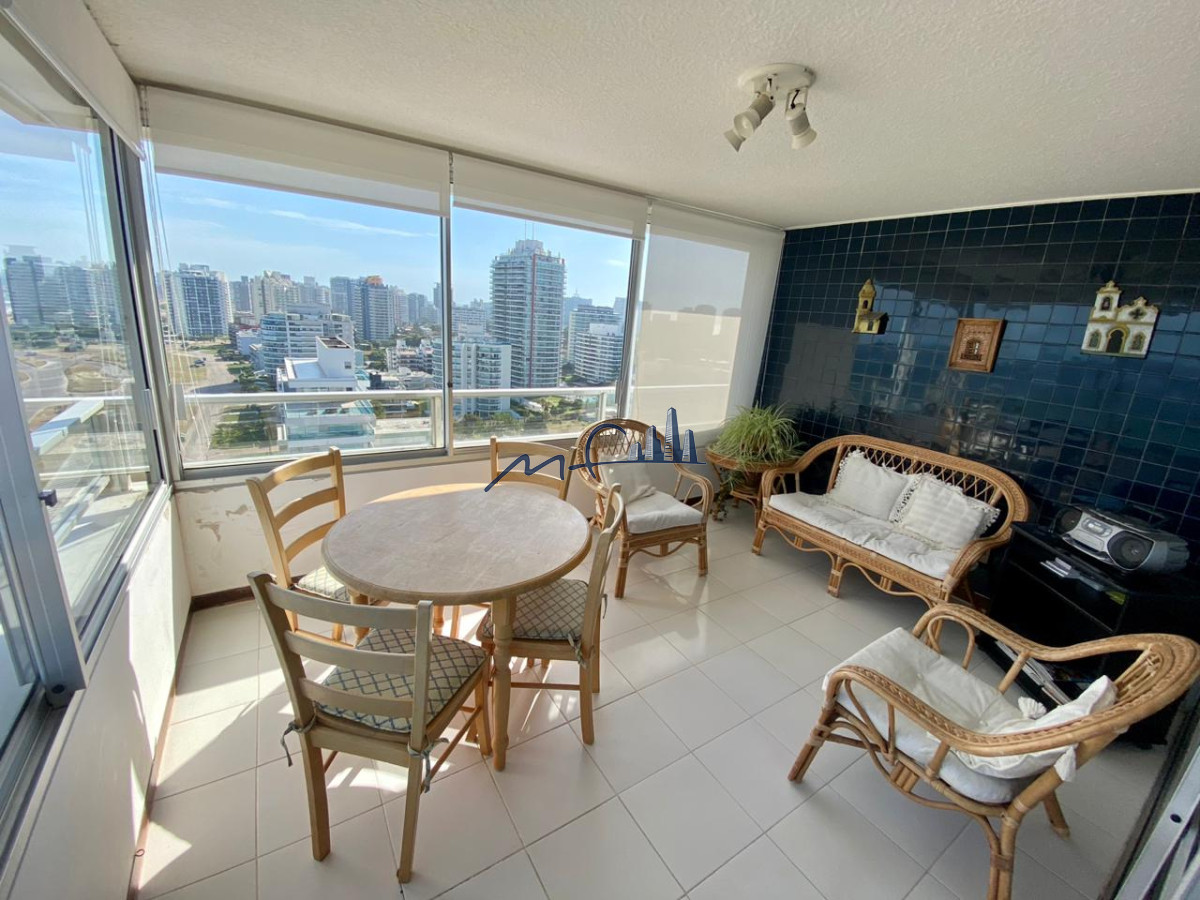 Apartamento ID.500 - TORRE TIBURON PARADA 8 PLAYA BRAVA PUNTA DEL ESTE VENTA U$S 700.000