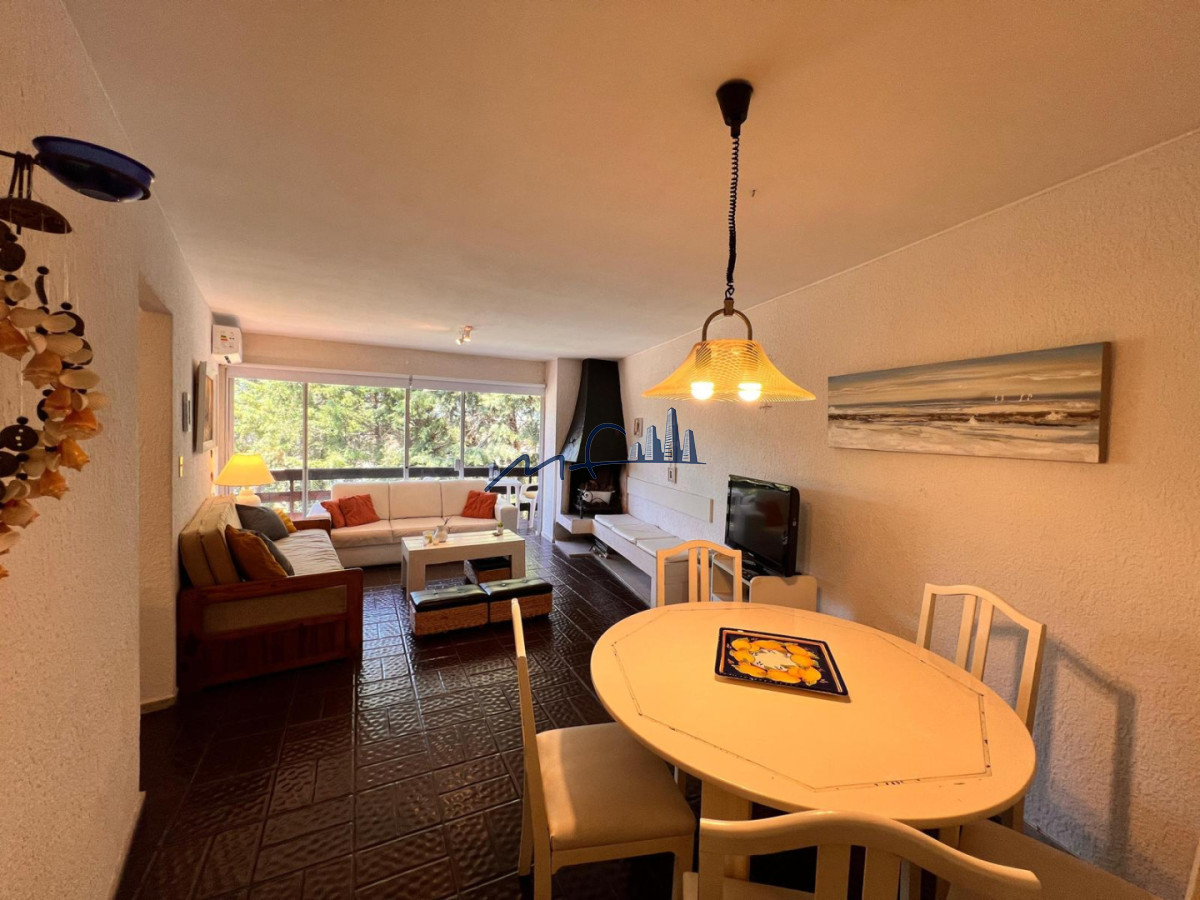 Apartamento ID.787 - IMPERDIBLE OPORTUNIDA EN ARCOBALENO!!!: 2 DORM, AMUEBLADO, GARAJE, PISCINA, CANCHAS y PARRILLERO