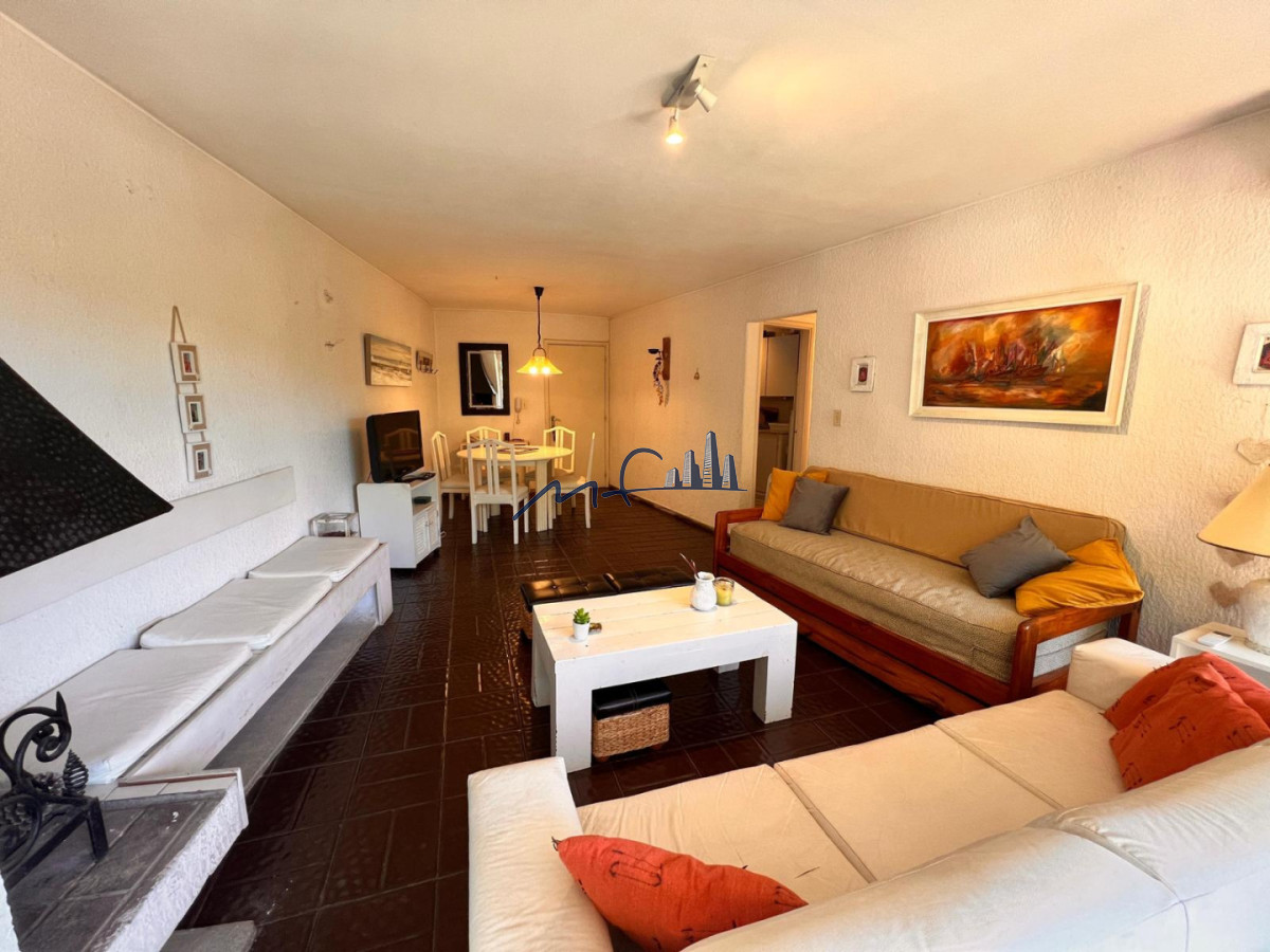 Apartamento ID.787 - IMPERDIBLE OPORTUNIDA EN ARCOBALENO!!!: 2 DORM, AMUEBLADO, GARAJE, PISCINA, CANCHAS y PARRILLERO
