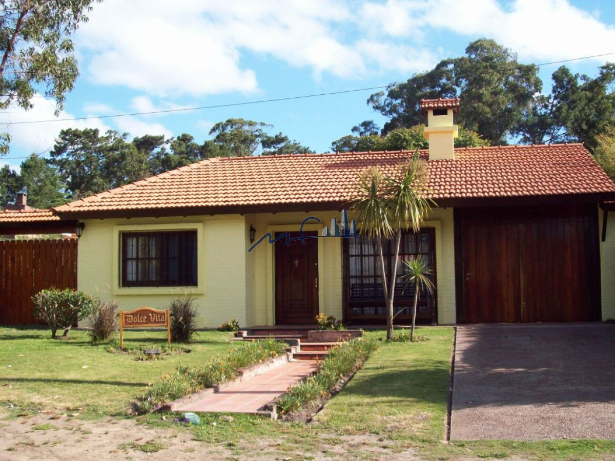 Casa ID.228 - Playa Mansa