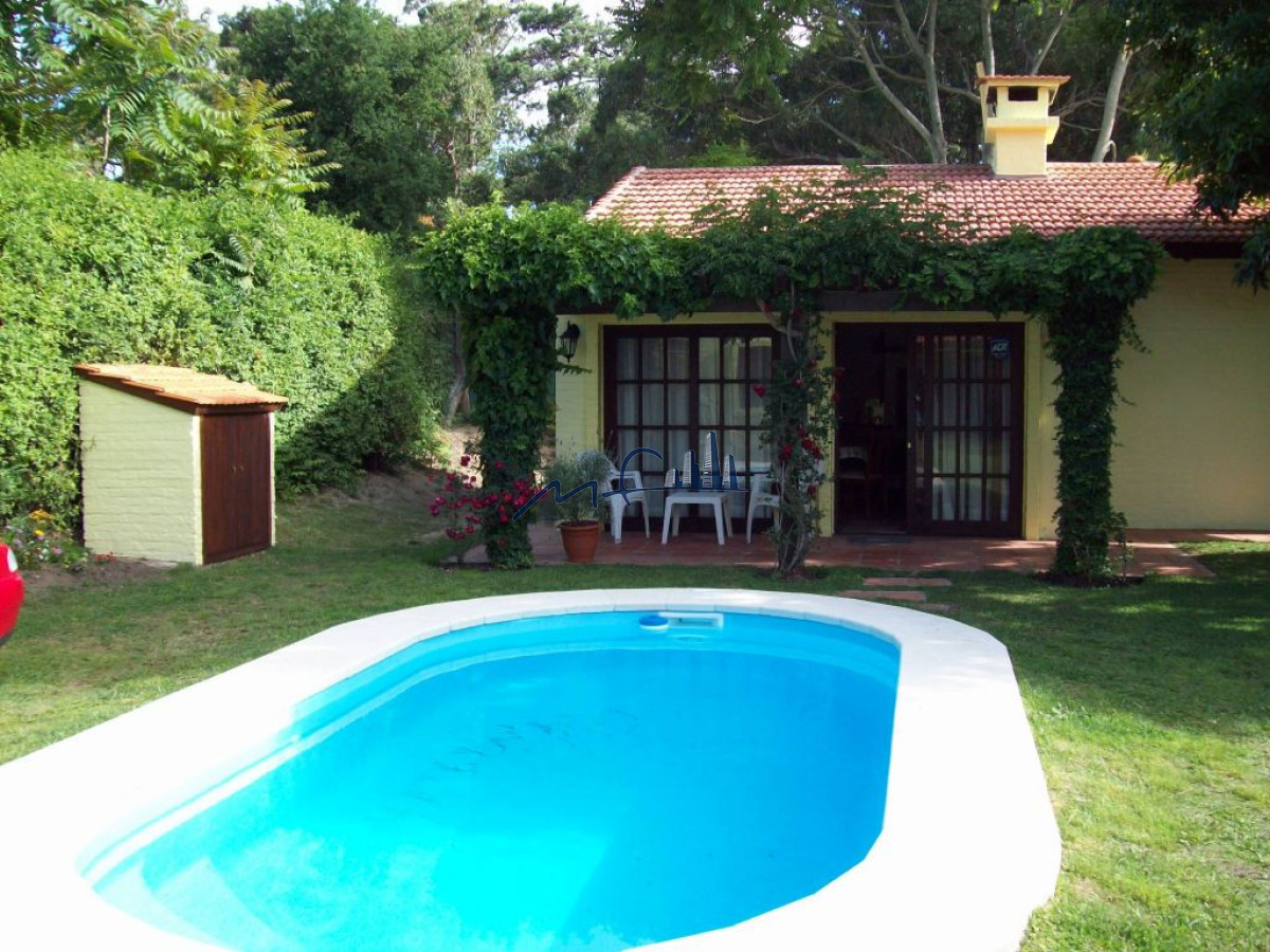 Casa ID.228 - Playa Mansa