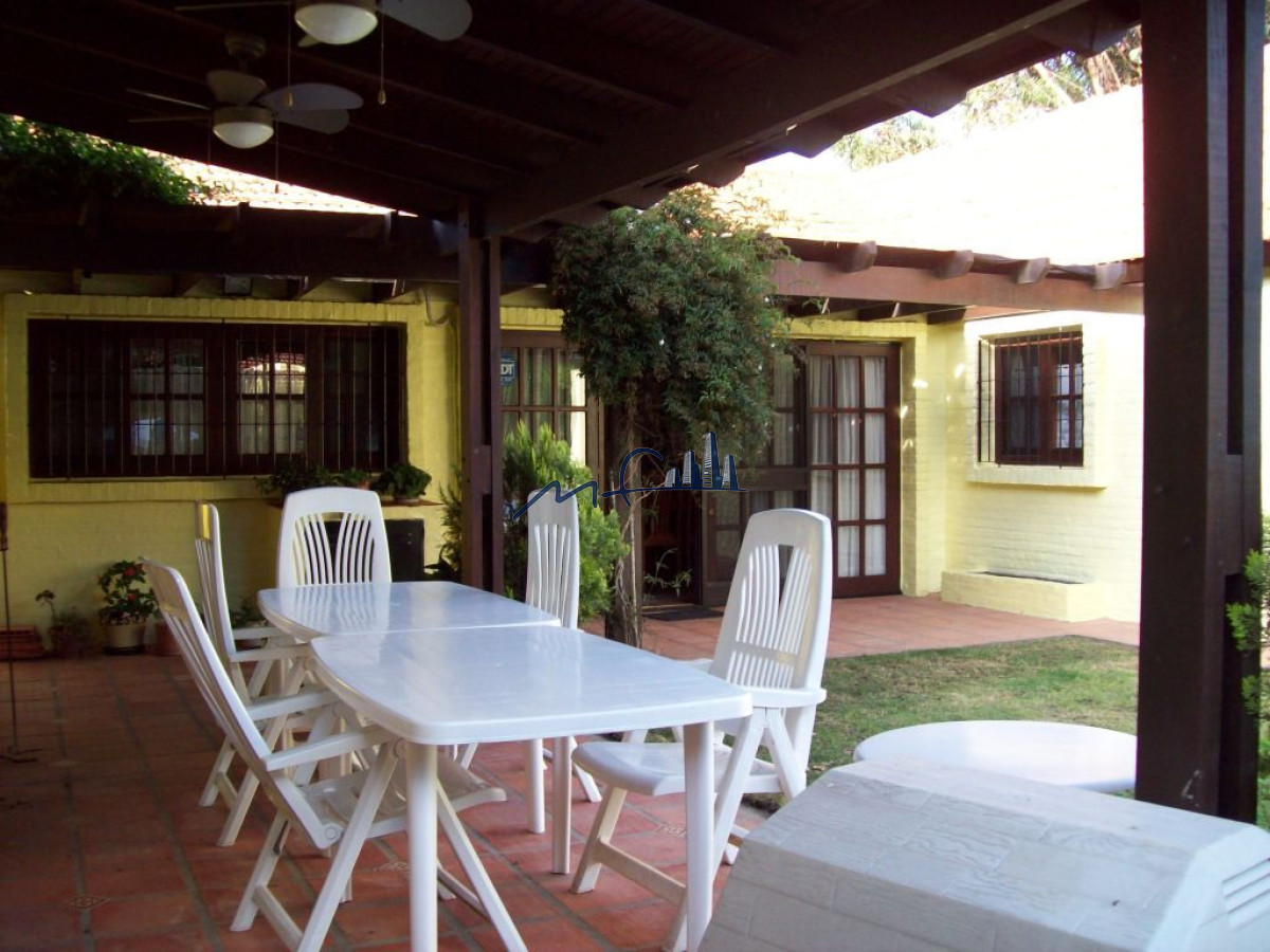 Casa ID.228 - Playa Mansa