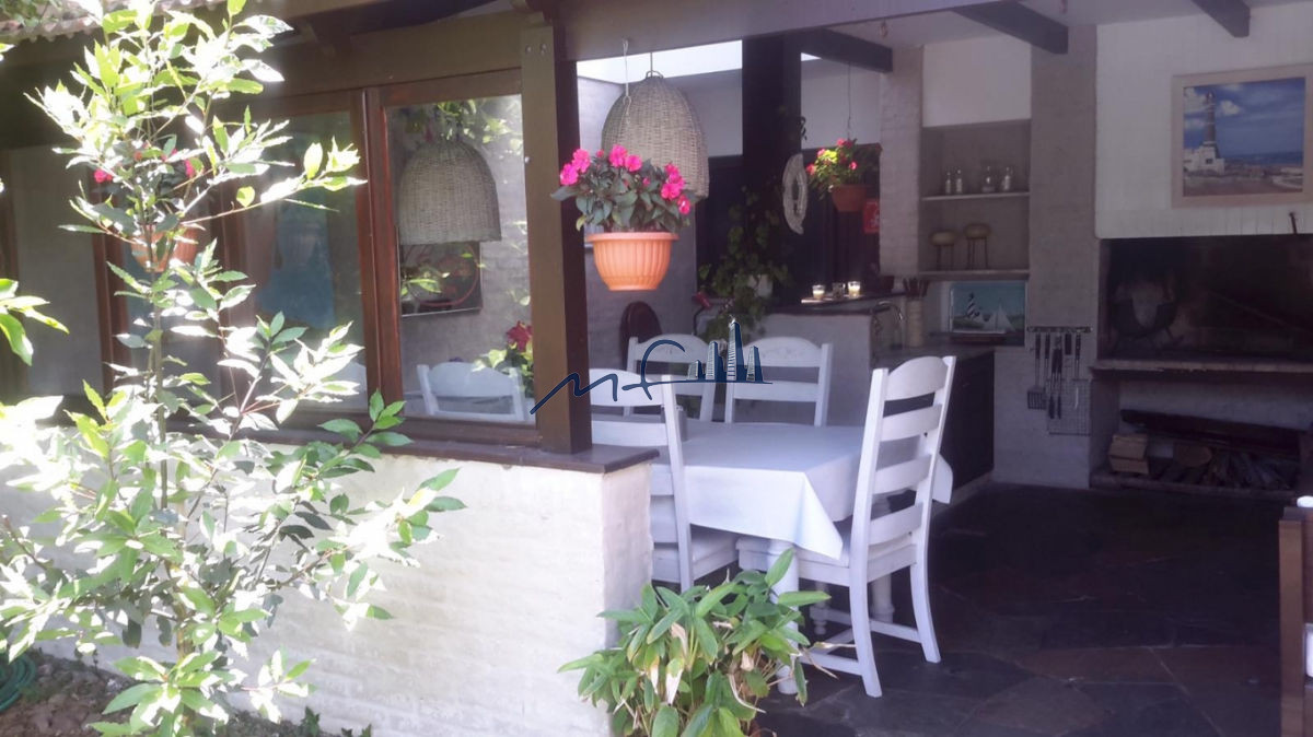 Casa ID.151 - Playa Mansa