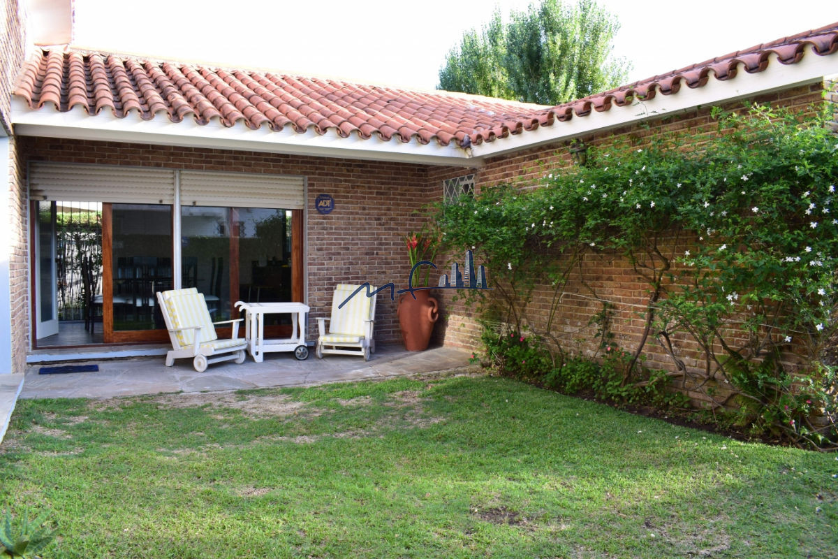 Casa ID.104 - Playa Mansa