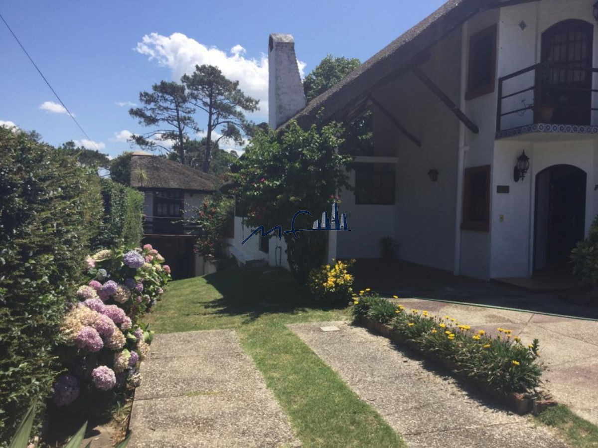 Casa ID.312 - Pinares