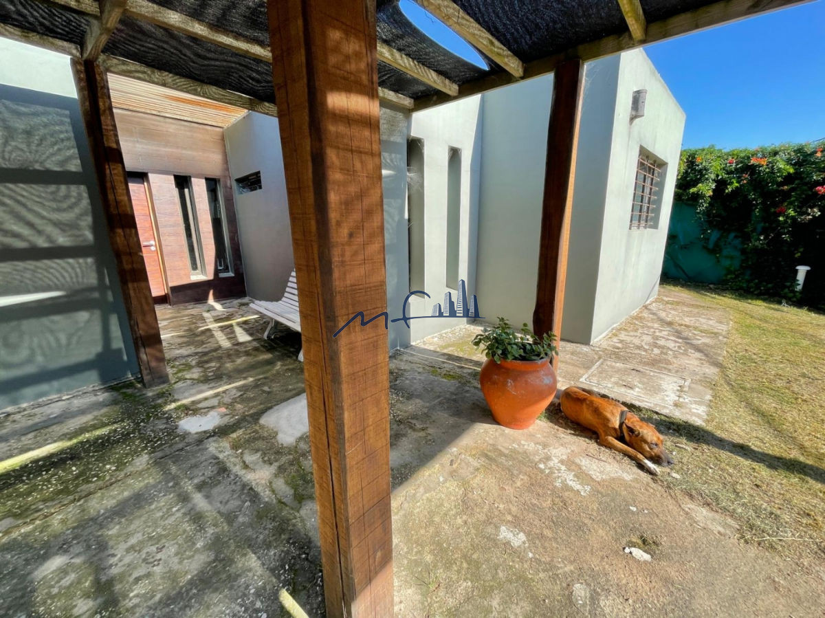 Casa ID.271 - Barrio Cantegril