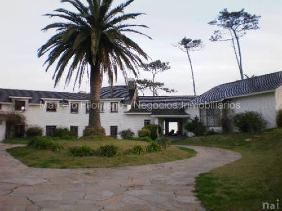 Playa Mansa