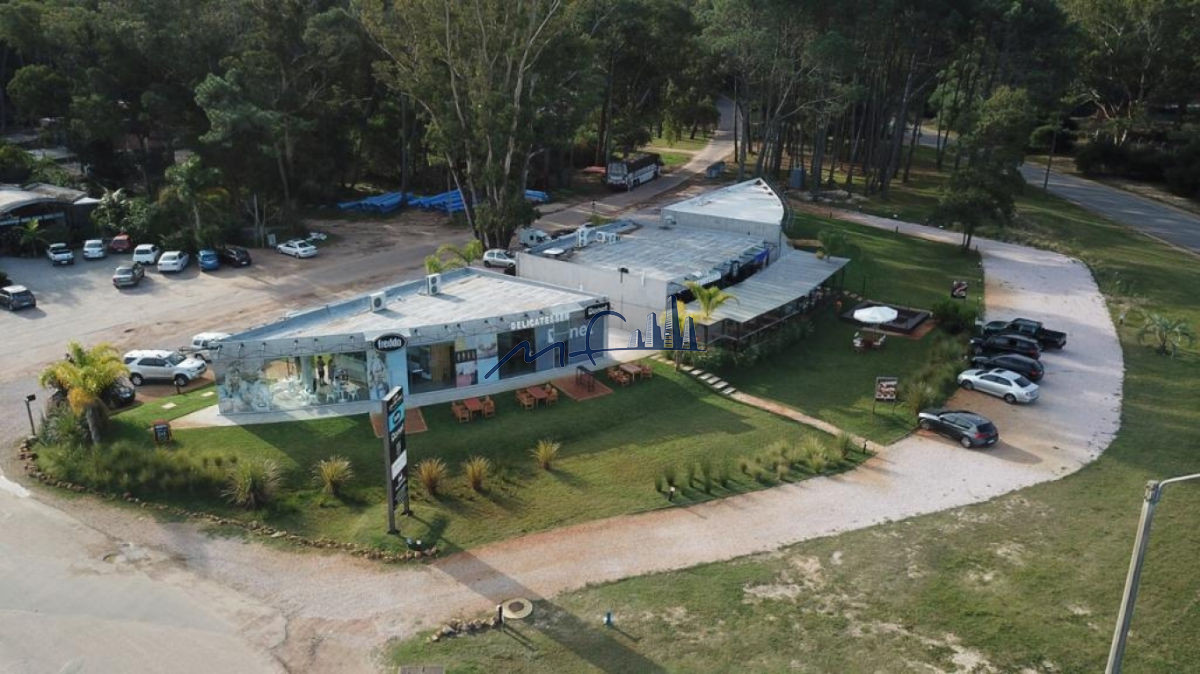 Local Comercial ID.280 - Punta Ballena