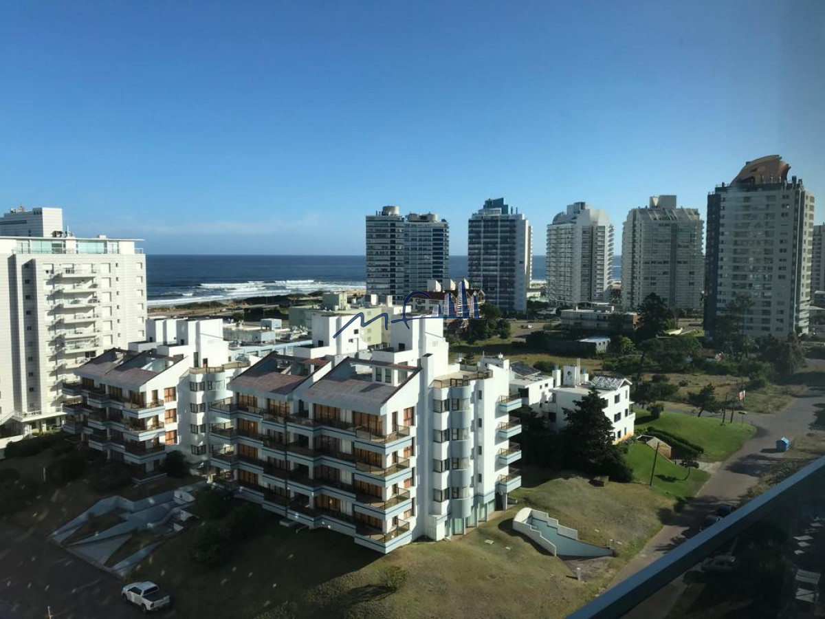 Apartamento ID.499 - VENTA APARTAMENTO  2 dormitorios y 2 baños Piso Alto.