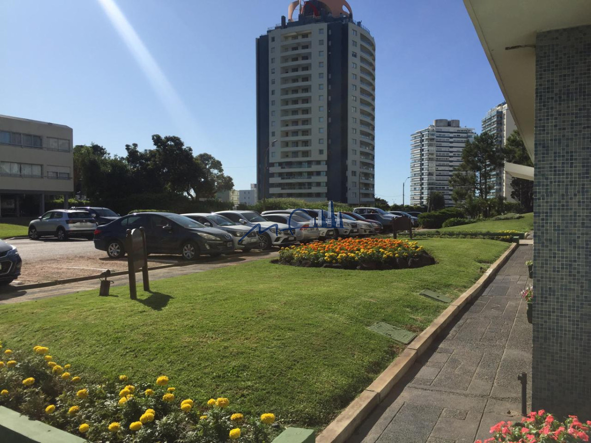 Apartamento ID.612 - APARTAMENTO EN VENTA y EN ALQUILER AIDY GRILL 3 DORMITORIOS y 2 BAÑOS EDIFICIO URUGUAY